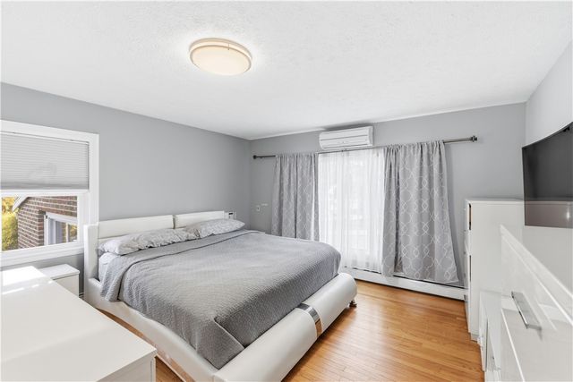 928 Admiral Street, Providence, RI 02904