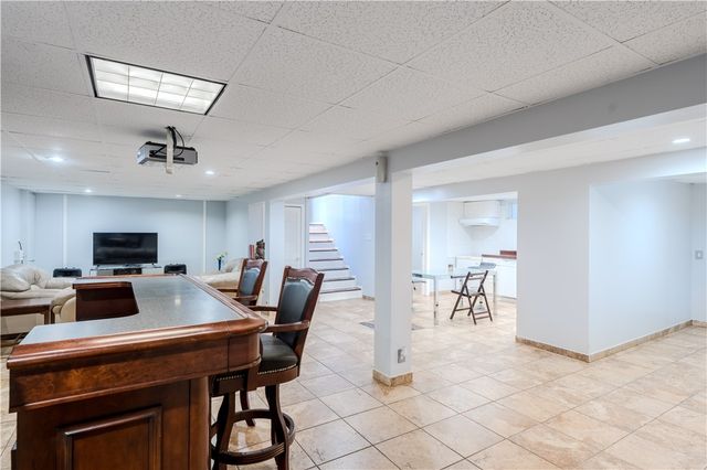 928 Admiral Street, Providence, RI 02904