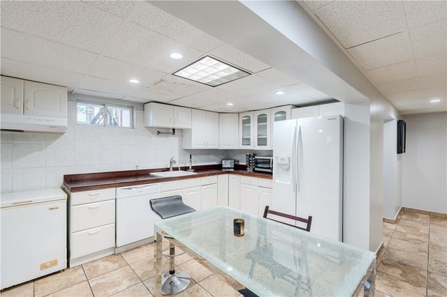 928 Admiral Street, Providence, RI 02904