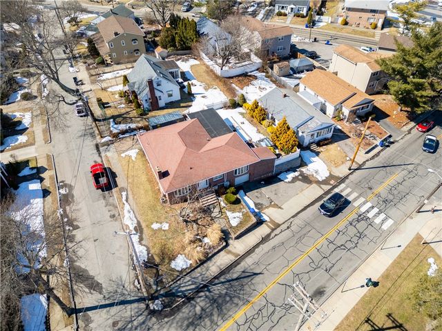 928 Admiral Street, Providence, RI 02904