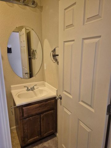 2835 Orly, Lincoln, CA 95648