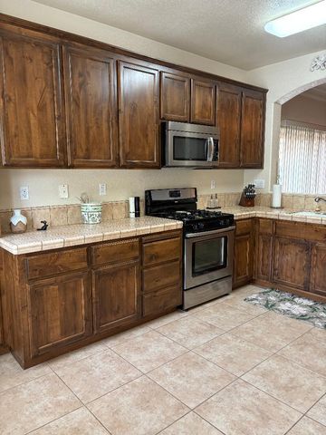 2835 Orly, Lincoln, CA 95648
