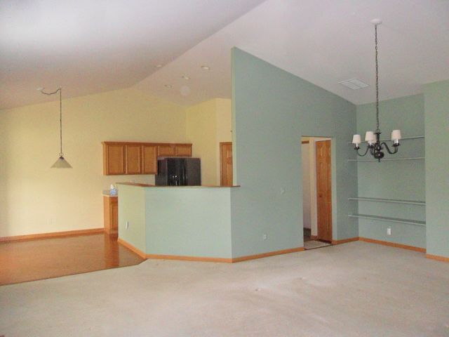 678 Cadillac Circle, Romeoville, IL 60446