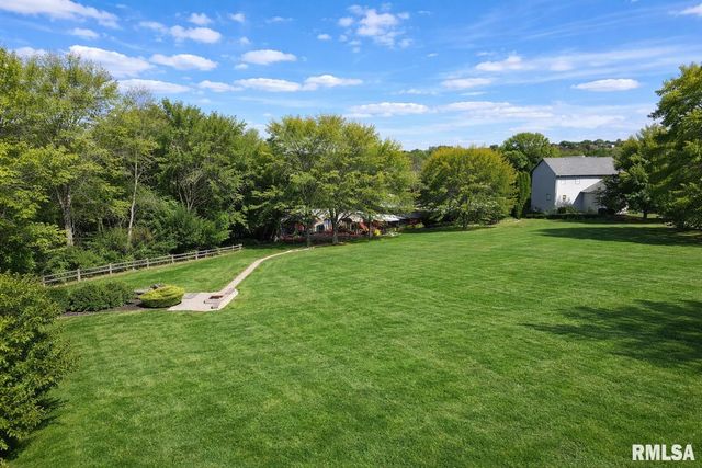 10423 N TRAILS EDGE Drive, Peoria, IL 61615