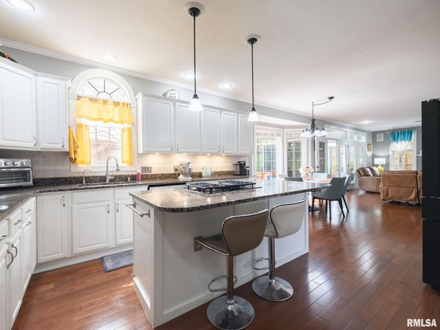 10423 N TRAILS EDGE Drive, Peoria, IL 61615