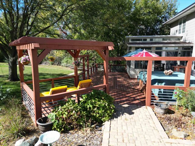 10423 N TRAILS EDGE Drive, Peoria, IL 61615