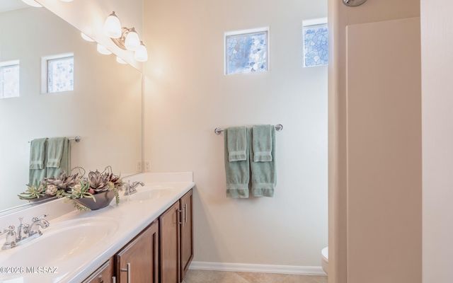 12648 N New Reflection Drive, Marana, AZ 85658