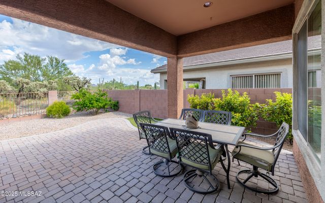 12648 N New Reflection Drive, Marana, AZ 85658