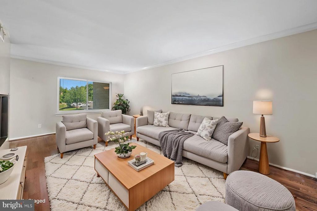 Image 2 of property listing at 11220 CHERRY HILL RD #254, Beltsville, MD 20705