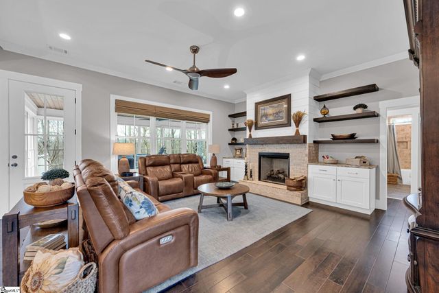 629 Riverstead Drive, Marietta, SC 29661