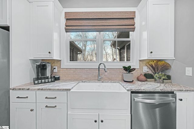 629 Riverstead Drive, Marietta, SC 29661