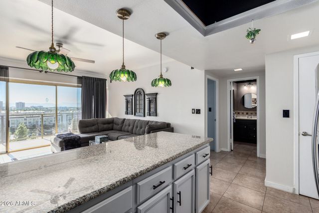 4750 N CENTRAL Avenue 8B, Phoenix, AZ 85012