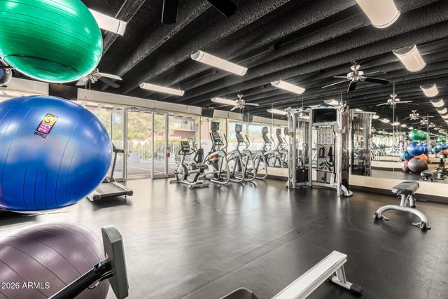 4750 N CENTRAL Avenue 8B, Phoenix, AZ 85012