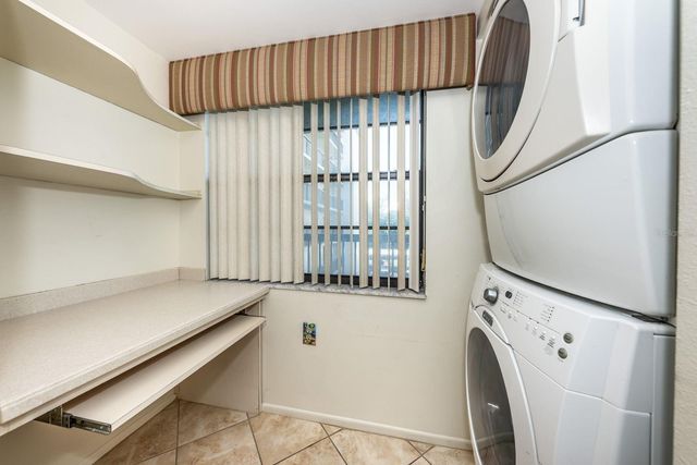 9860 62ND TERRACE N 1025, St Petersburg, FL 33708