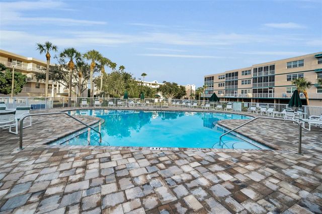 9860 62ND TERRACE N 1025, St Petersburg, FL 33708