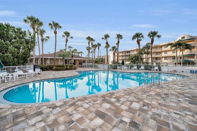 9860 62ND TERRACE N 1025, St Petersburg, FL 33708