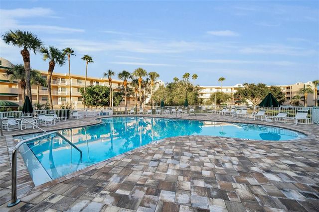 9860 62ND TERRACE N 1025, St Petersburg, FL 33708