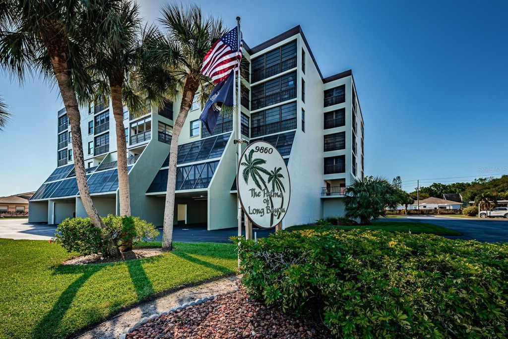 9860 62ND TERRACE N 1025, St Petersburg, FL 33708