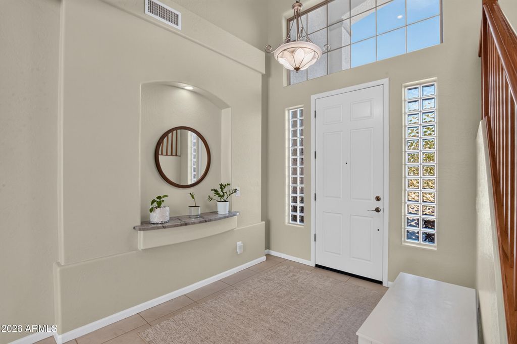 15809 W MERCER Lane, Surprise, AZ 85379 — photo 4