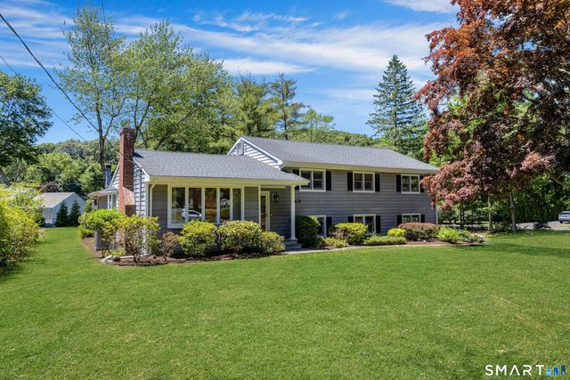 104 Nutmeg Lane, Stamford, CT 06905