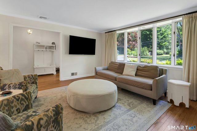 104 Nutmeg Lane, Stamford, CT 06905