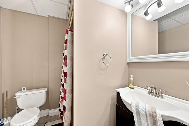 216 Vermont Drive, Lafayette, IN 47905