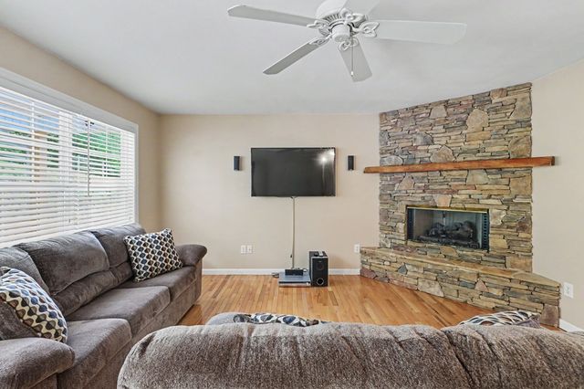 257 Brandus Drive, Hayesville, NC 28904