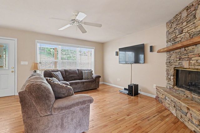 257 Brandus Drive, Hayesville, NC 28904
