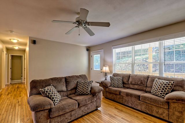 257 Brandus Drive, Hayesville, NC 28904
