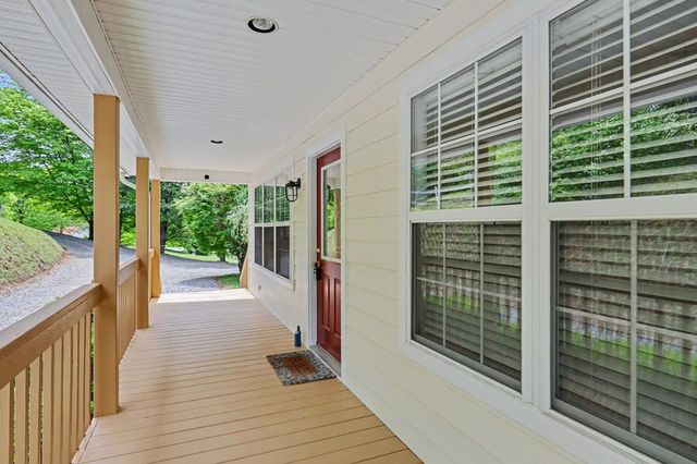 257 Brandus Drive, Hayesville, NC 28904