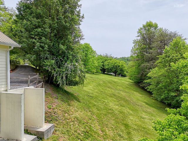257 Brandus Drive, Hayesville, NC 28904