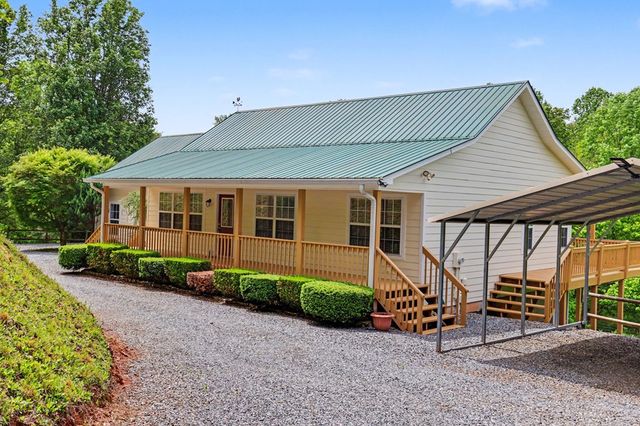 257 Brandus Drive, Hayesville, NC 28904