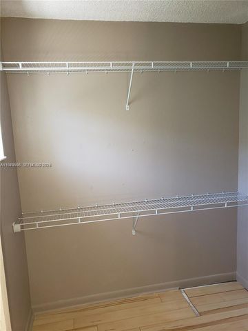 313 Waterside Dr 313, Hypoluxo, FL 33462