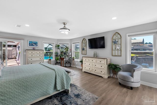 2957 Coral Strip Pkwy, Gulf Breeze, FL 32563