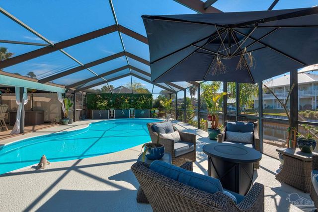 2957 Coral Strip Pkwy, Gulf Breeze, FL 32563