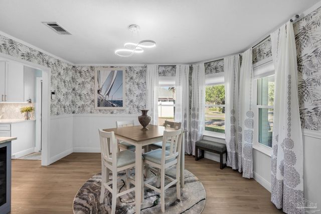 2957 Coral Strip Pkwy, Gulf Breeze, FL 32563