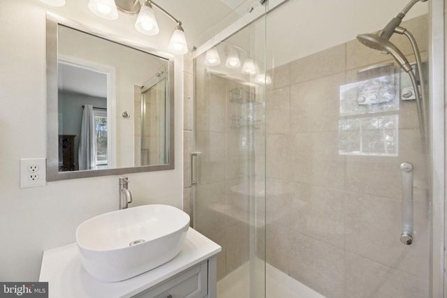 736 ANNAPOLIS DR, Ruther Glen, VA 22546