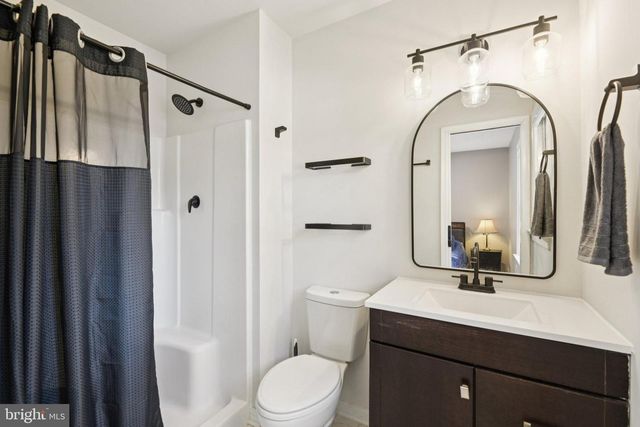 736 ANNAPOLIS DR, Ruther Glen, VA 22546