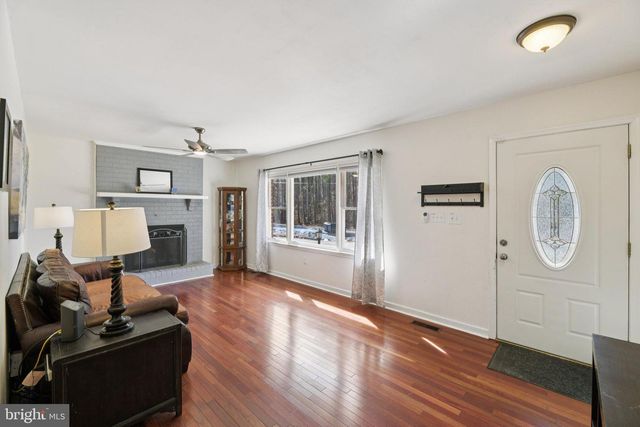 736 ANNAPOLIS DR, Ruther Glen, VA 22546