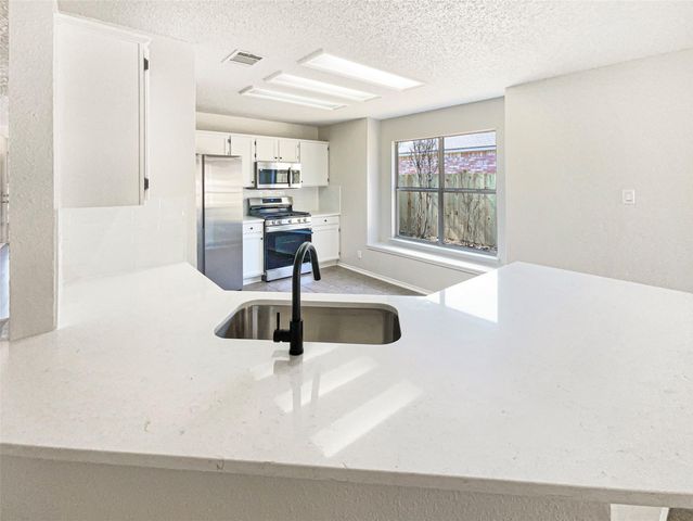 923 Timber TRL, Cedar Park, TX 78613