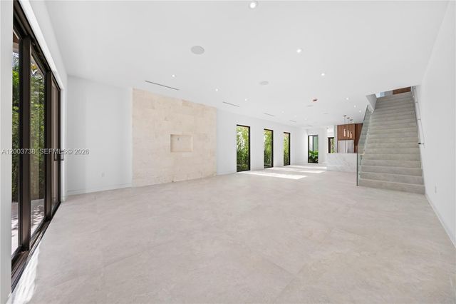 3320 SW 23rd St, Miami, FL 33145