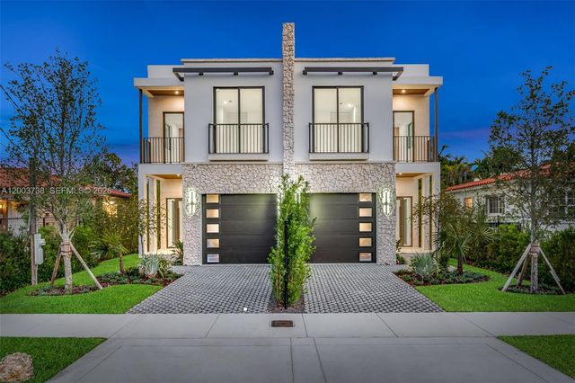 3320 SW 23rd St, Miami, FL 33145
