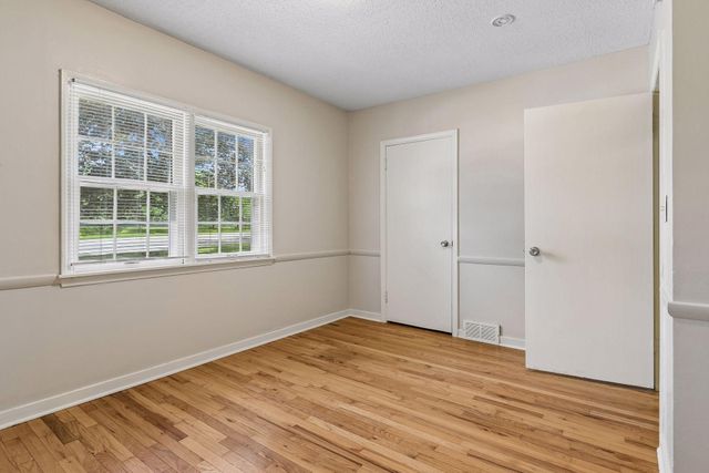 3522 Baker Road, Minnetonka, MN 55305
