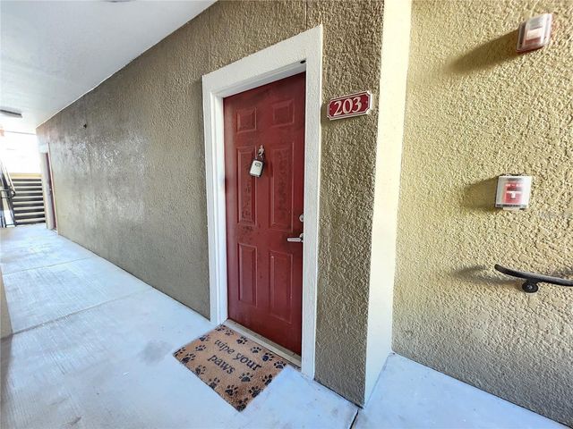8137 CLAIRE ANN DRIVE 203, Orlando, FL 32825