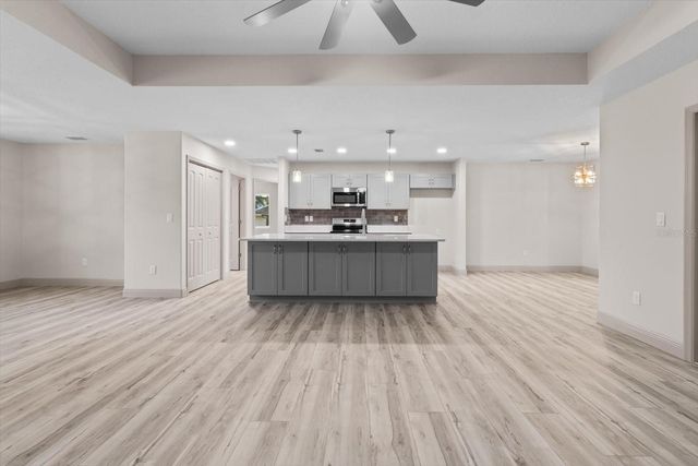2396 W FAIRWAY LOOP, Citrus Springs, FL 34434