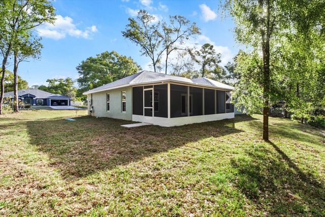 2396 W FAIRWAY LOOP, Citrus Springs, FL 34434