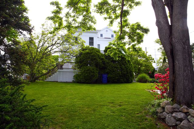 27 Church Street, Groton, CT 06340