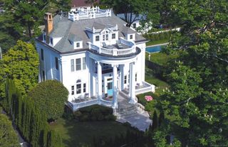 27 Church Street, Groton, CT 06340