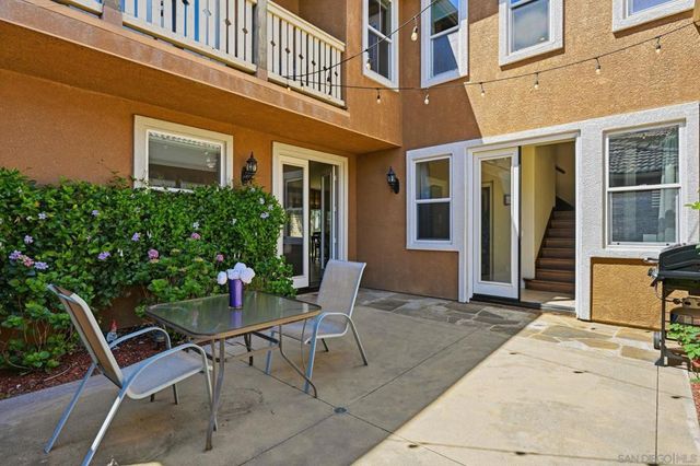 2449 Pine Valley Glen, Escondido, CA 92026