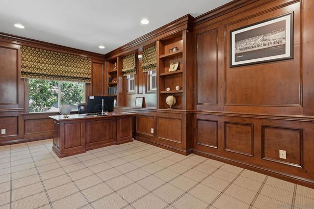 2449 Pine Valley Glen, Escondido, CA 92026